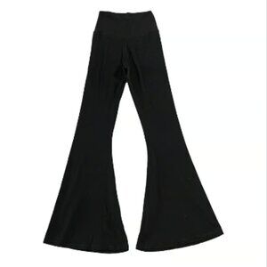 Brand NEW Black OFFLINE by AERIE Hi-Rise Real Me Super Flare Pants/Leggings M